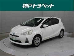 トヨタ アクア G