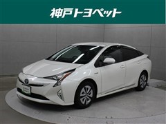 プリウス A