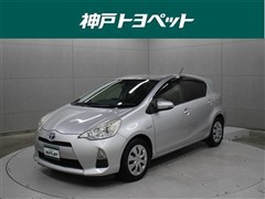 トヨタ アクア G