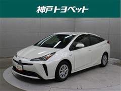 プリウス S