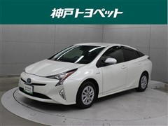 トヨタ プリウス S