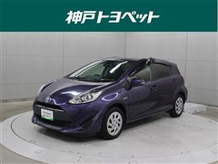 トヨタ　アクア S