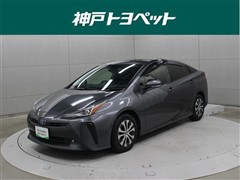 トヨタ プリウス A