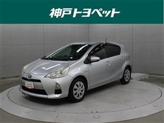 トヨタ アクア G