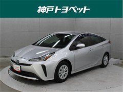 トヨタ プリウス S