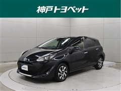 トヨタ　アクア S スタイルブラック