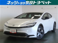 トヨタ　プリウス U