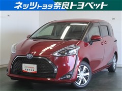 トヨタ シエンタ HV G クエロ