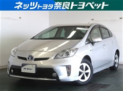 トヨタ プリウス S