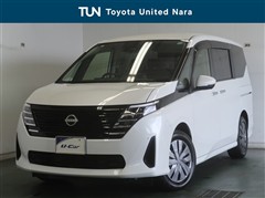 日産 セレナ X