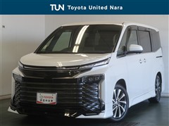 トヨタ ヴォクシー HV S-Z