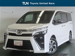 トヨタ ヴォクシー ZS キラメキ