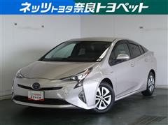 プリウス A