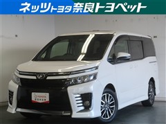 トヨタ　ヴォクシー ZS