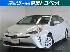 プリウス Sセーフティプラス2