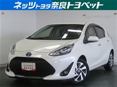 トヨタ　アクア S スタイルブラック