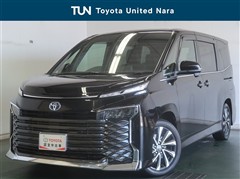 トヨタ　ヴォクシー HV S-Z