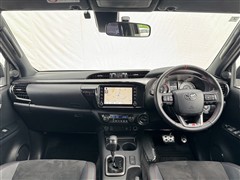 ハイラックス Z GRスポーツ