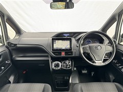 ヴォクシーHV ZS