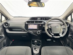 アクア Sスタイルブラック