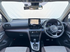 ヤリスクロスHV Z