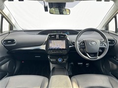 プリウス Sツーリングセレクション