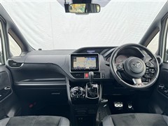 ヴォクシー ZS GRスポーツ