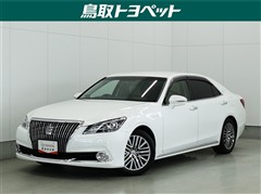トヨタ　クラウンマジェスタ HV F