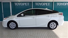 プリウス Sセーフティプラス