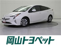 トヨタ プリウス A