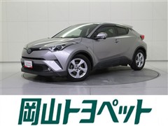 トヨタ C-HR S