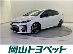 トヨタ プリウスPHEV S GRスポーツ