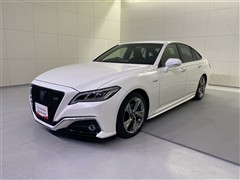 クラウン RS