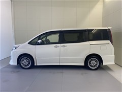 ノア ハイブリッド SI WXB2