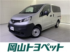 日産　NV200バネットバン DX