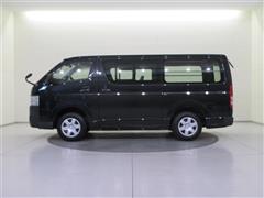 ハイエースバン DX