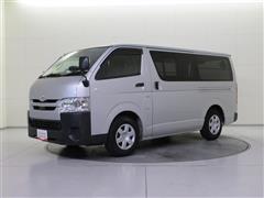 ハイエースバン DX