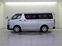 ハイエースバン DX