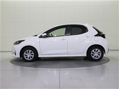 ヤリス ハイブリッド X