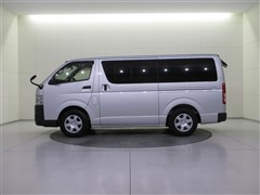ハイエースバン DX