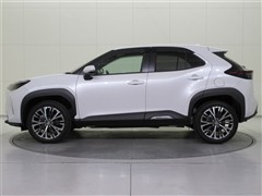 ヤリスクロス HV Z