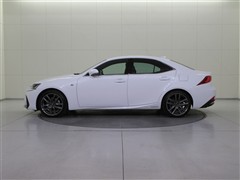 IS300h Fスポーツ