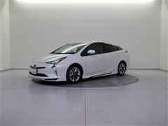 プリウス A プレミアムツーリング