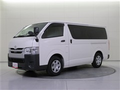 ハイエースバン DX