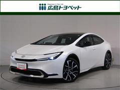 トヨタ　プリウスPHEV Z