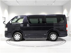 ハイエースバンS GLダークP2