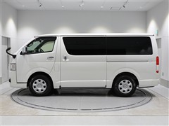 ハイエースバン SーGL ダークP2