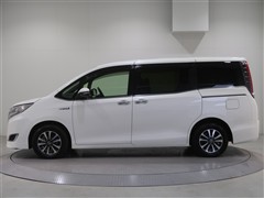 エスクァイア HV XI