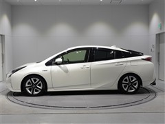 プリウス S ツーリングセレクション