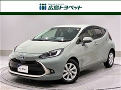 トヨタ　アクア Z